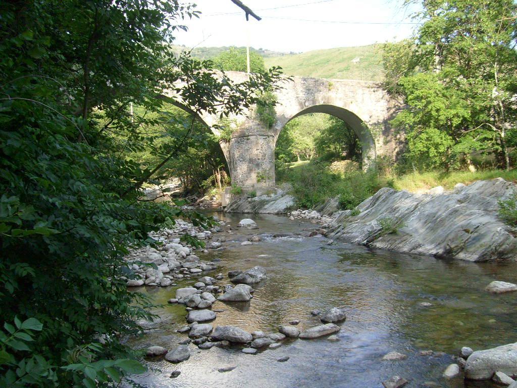 Vila Les Ruches Cevenoles Rousses Exteriér fotografie